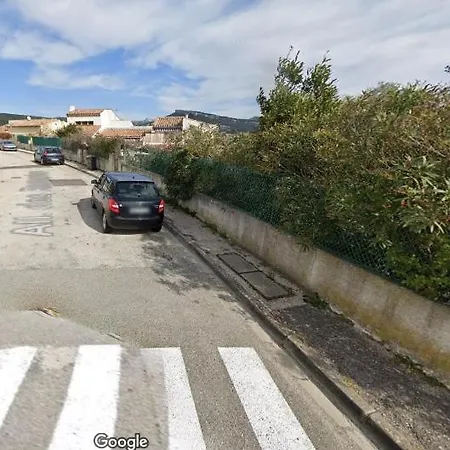 Holiday home 1-6 Pers Proche Marseille Et Parc National Des Calanques